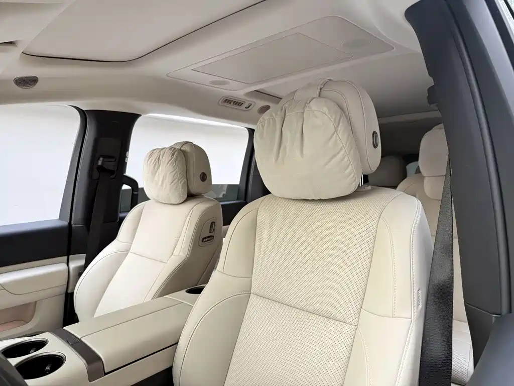 Li Auto Li MEGA — миниатюра 11