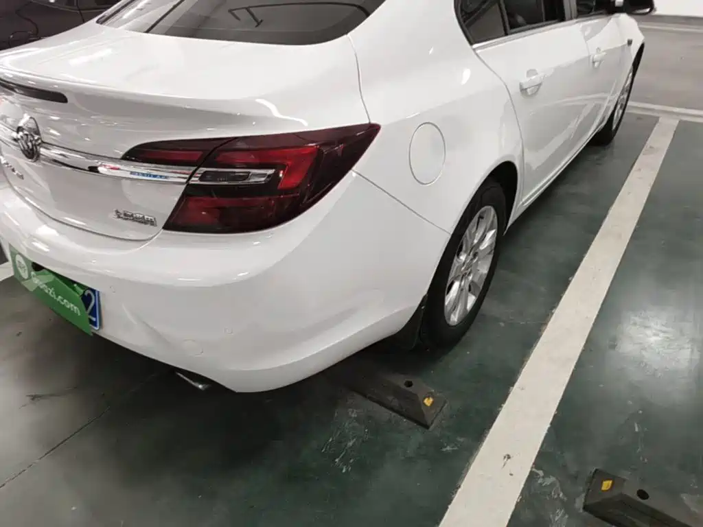 Buick Regal — миниатюра 8