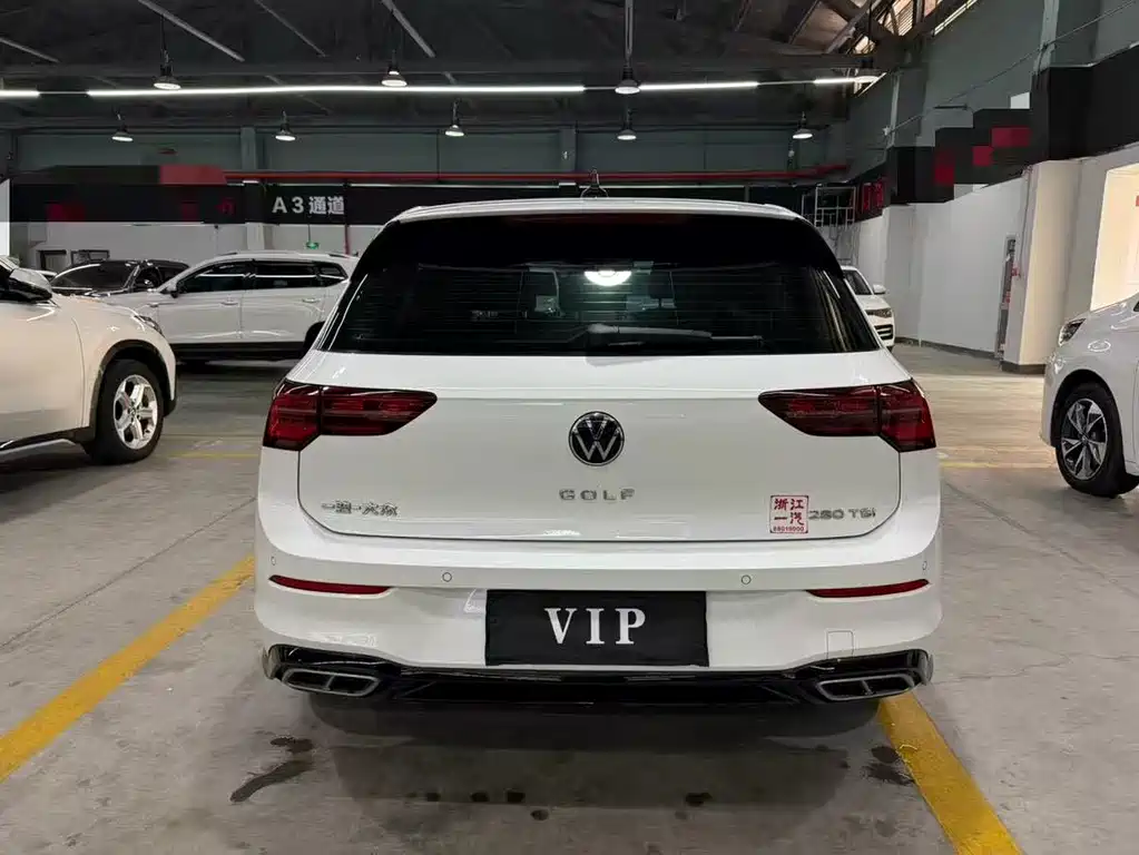 Volkswagen Golf — миниатюра 8