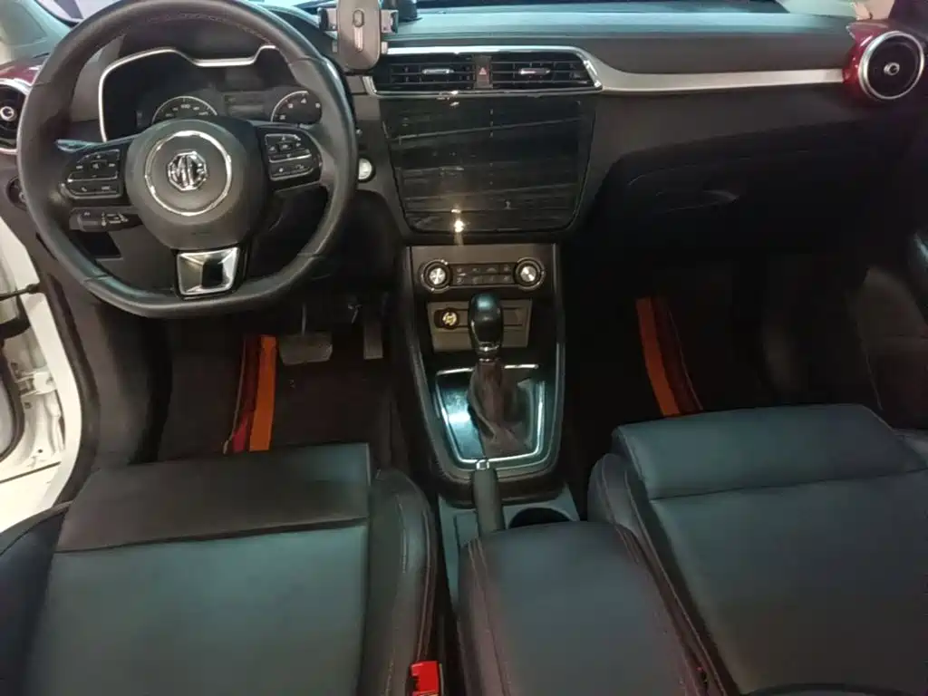 MG ZS — миниатюра 10