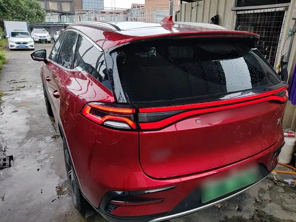 BYD Tang New Energy — миниатюра 5