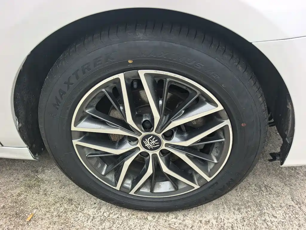 BYD Qin Pro NEV — миниатюра 7