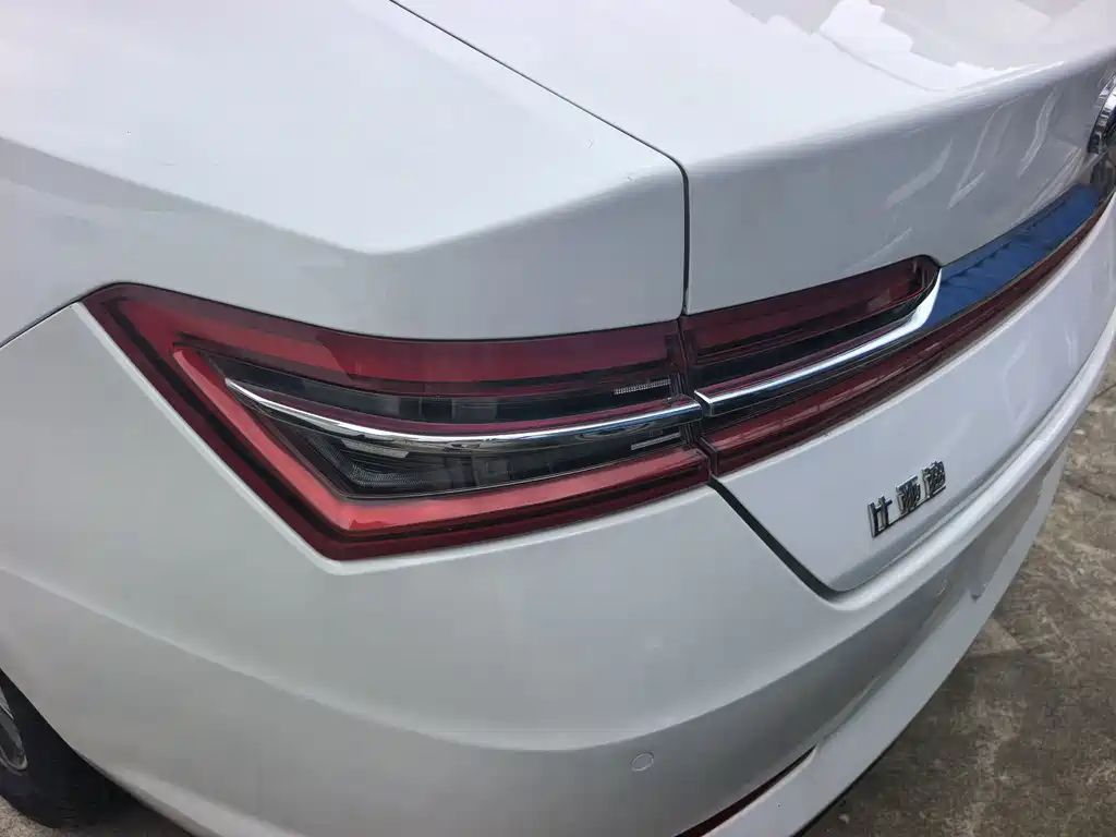 BYD Qin Pro NEV — миниатюра 9