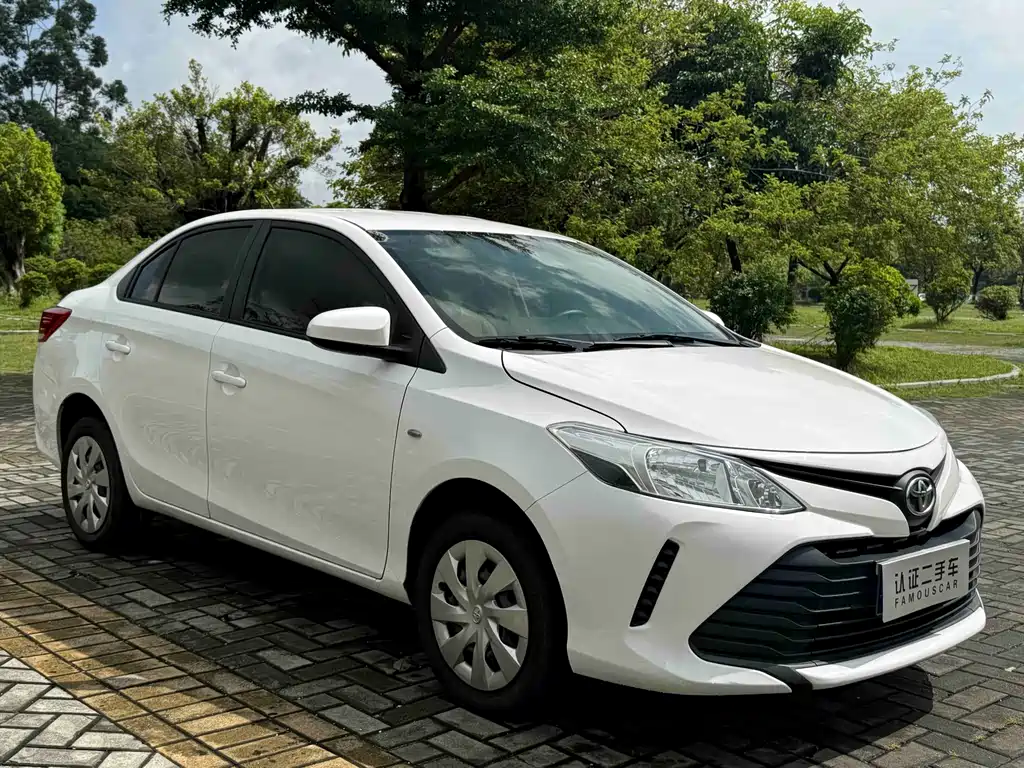 Toyota Vios 1.5L CVT Innovation Edition, фото 3