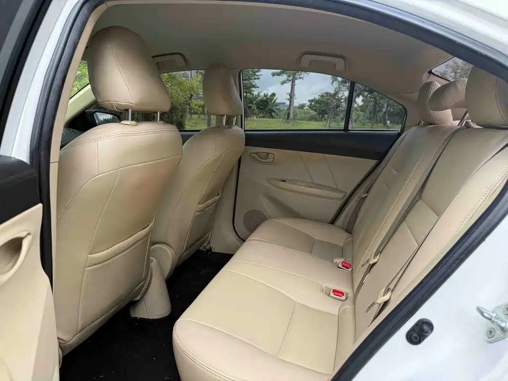 Toyota Vios 1.5L CVT Innovation Edition, фото 6