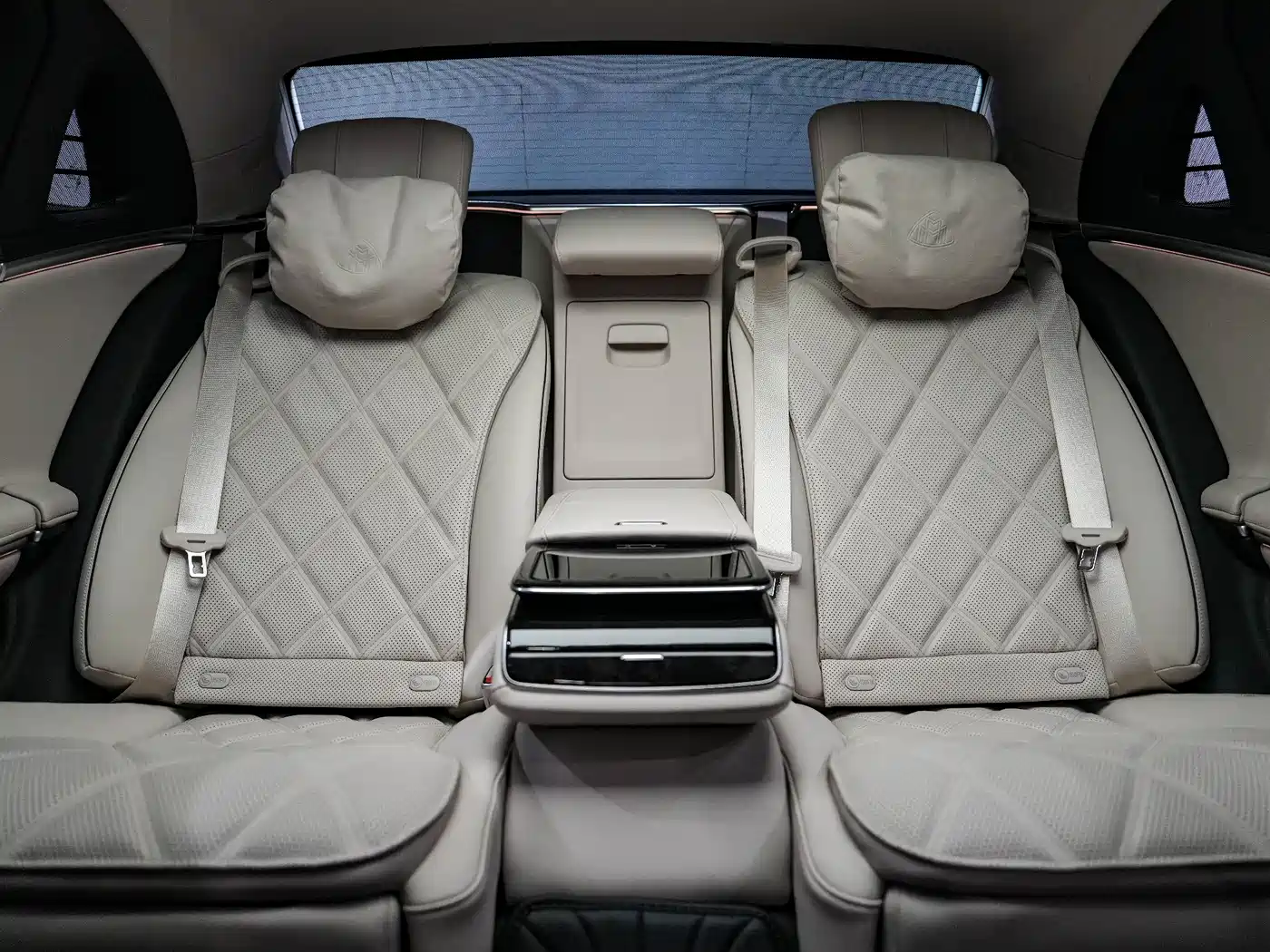 Mercedes-Benz Maybach S-Class id 4606878 из Китая 32