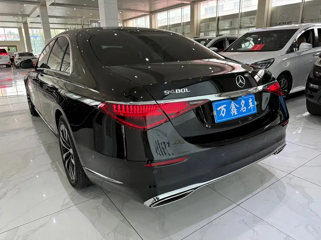 MERCEDES-BENZ S CLASS