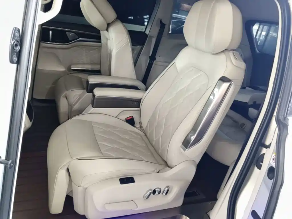 Volkswagen Viloran — миниатюра 17