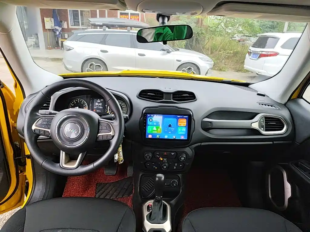 Jeep Renegade — миниатюра 10