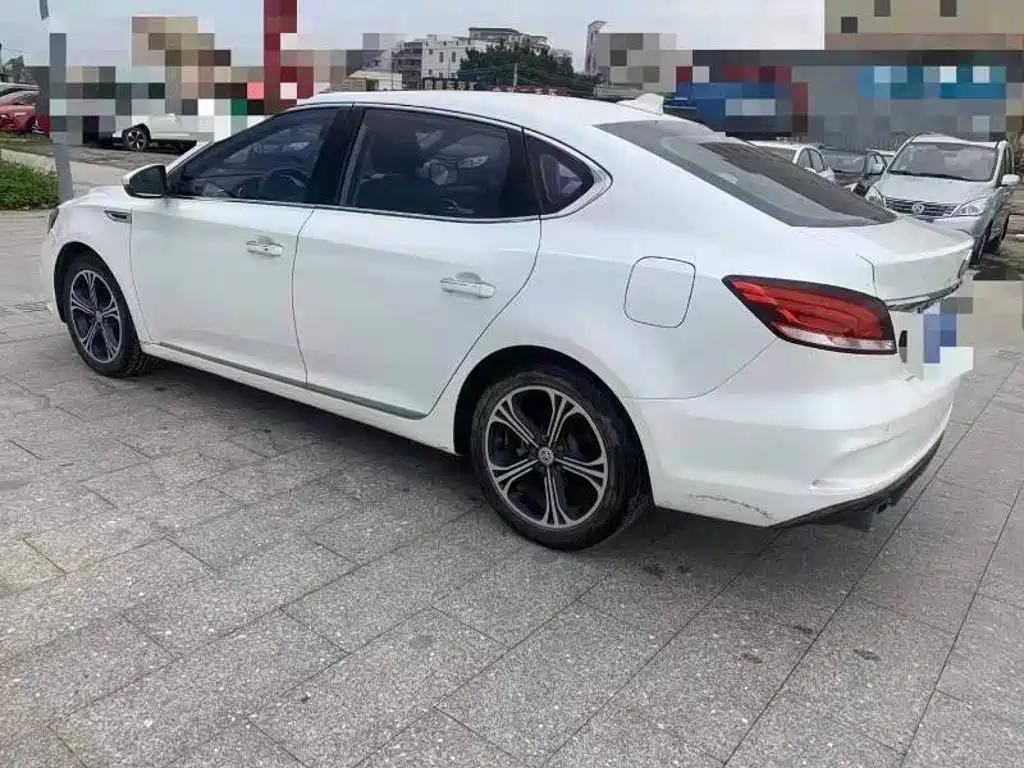 MG MG6 — миниатюра 7