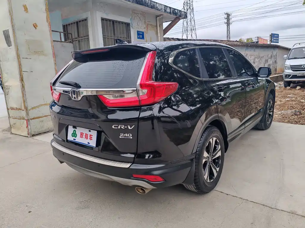 Honda CR-V - фото 6