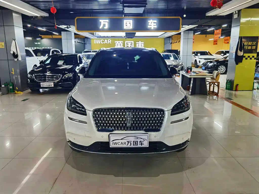 Lincoln Corsair — миниатюра 3