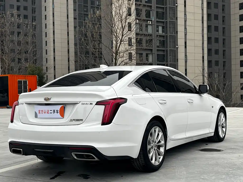 Cadillac CT5 — миниатюра 7
