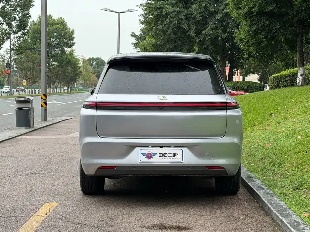 Li Auto Li L8 — миниатюра 5