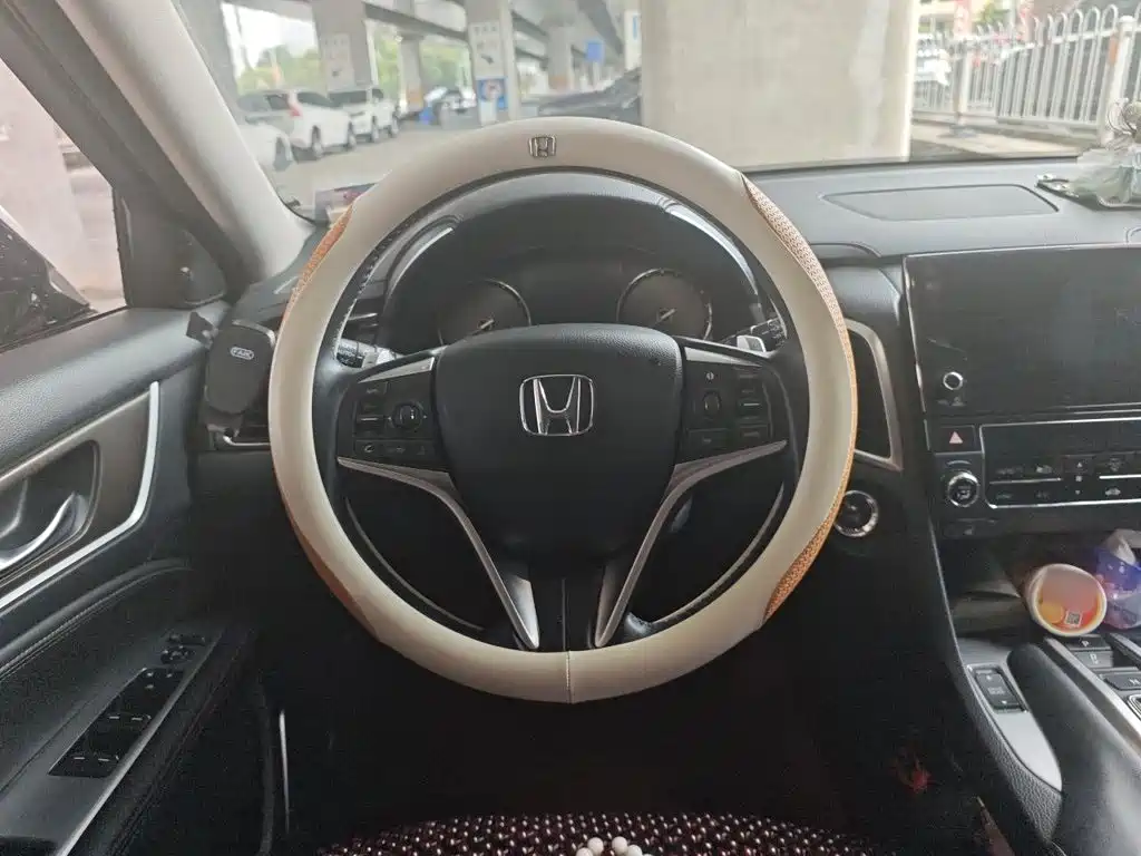 Honda Avancier — миниатюра 3