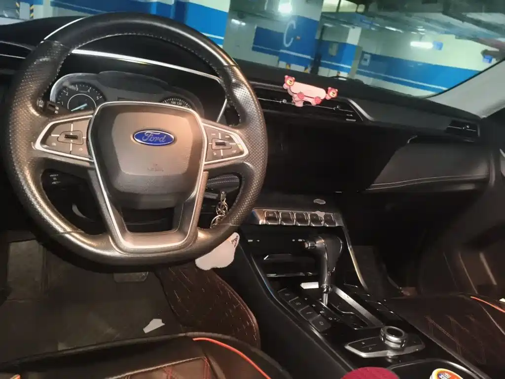 Ford Territory — миниатюра 13