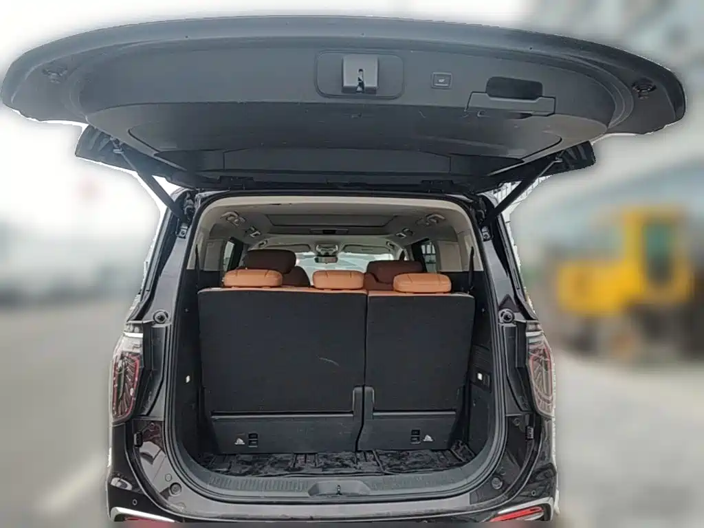 Hongqi Hongqi HQ9 PHEV — миниатюра 24