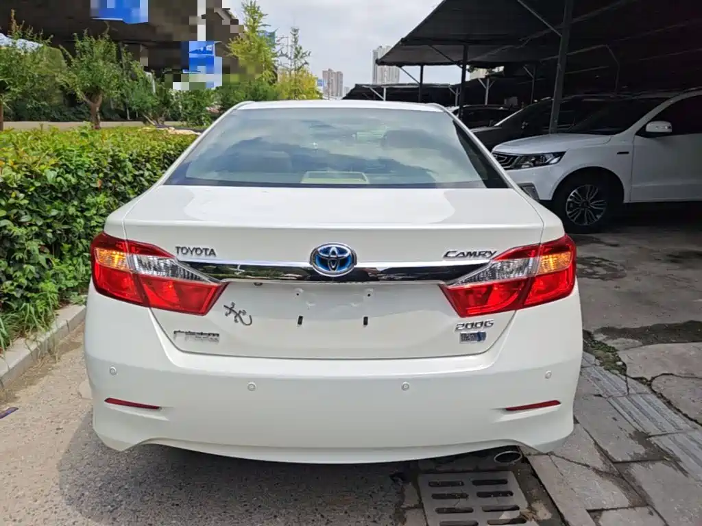 Toyota Camry — миниатюра 6