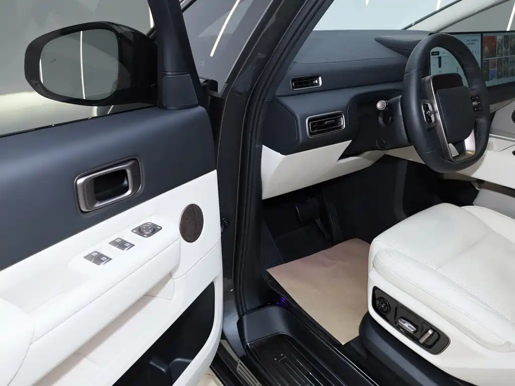 Li Auto Li MEGA — миниатюра 27