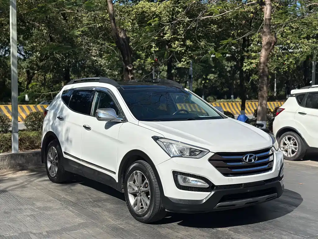 Hyundai Santa Fe (Import) — миниатюра 3