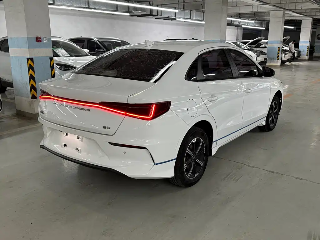 BYD e3 — миниатюра 6