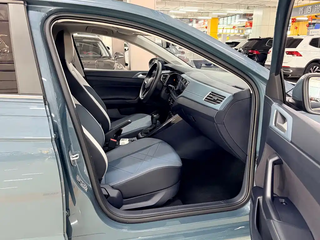 Volkswagen Lavida — миниатюра 13