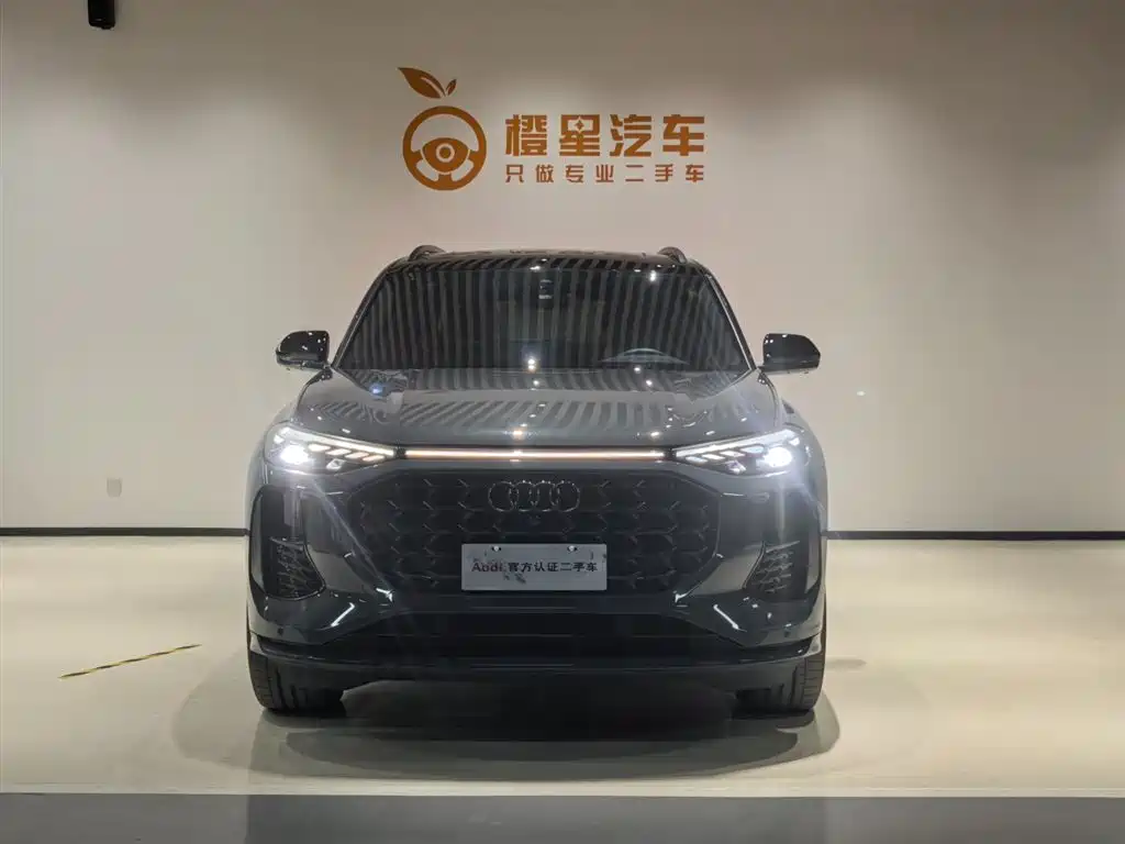 Audi Q6 2024 45 TFSI quattro 6 мест