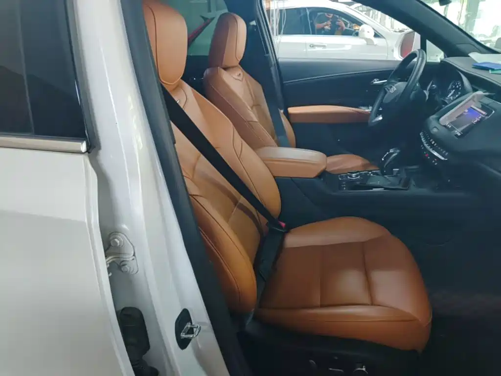 Cadillac XT4 — миниатюра 20