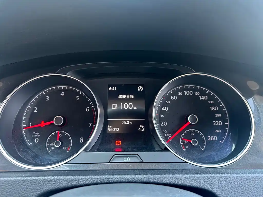 Volkswagen Golf — миниатюра 11