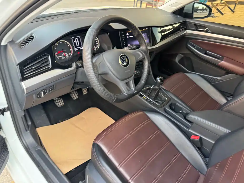 Volkswagen Bora — миниатюра 5