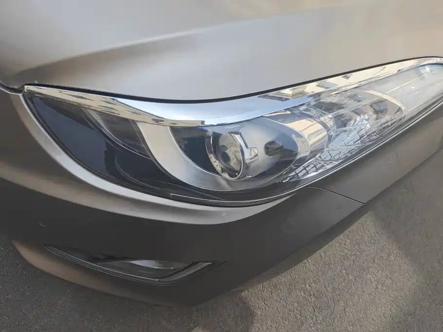 Hyundai Elantra Langdong — миниатюра 5