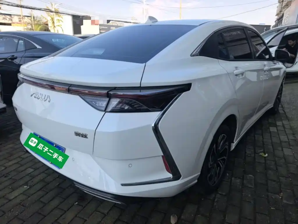 Aeolus Yixuan — миниатюра 7