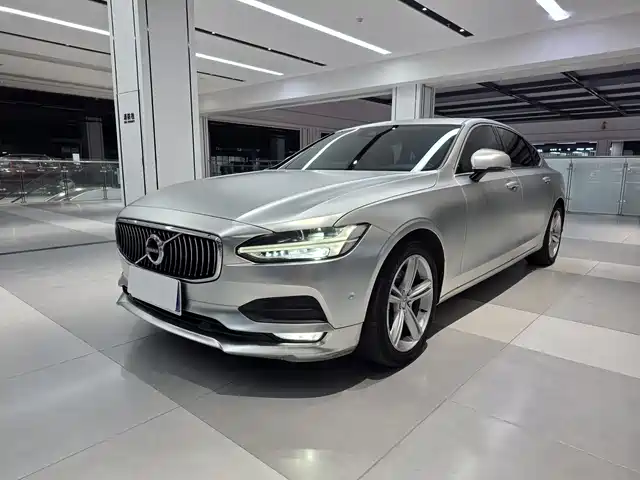 Volvo S 90 2017 T 4 — фото 1