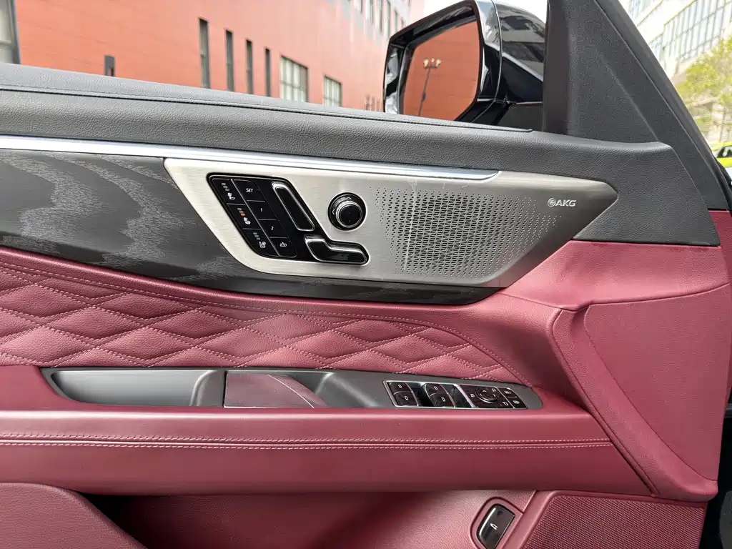 Cadillac CT6 — миниатюра 17