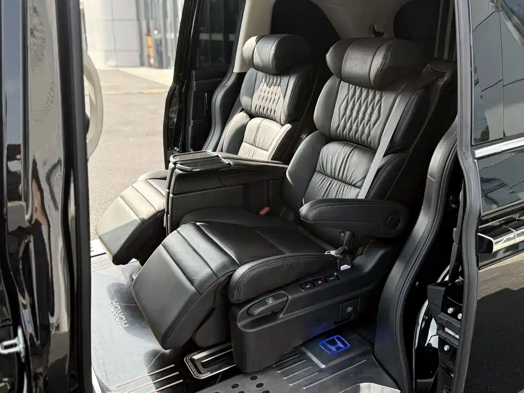 Honda Elysion — миниатюра 9