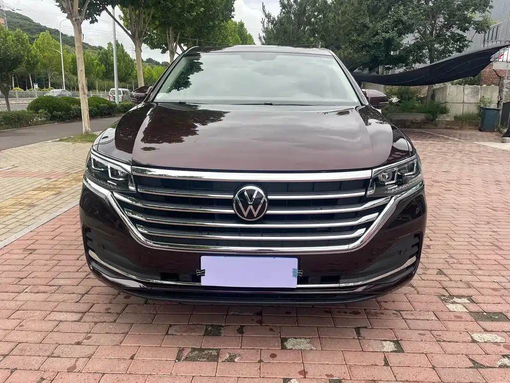 Volkswagen Viloran 2022 330TSI