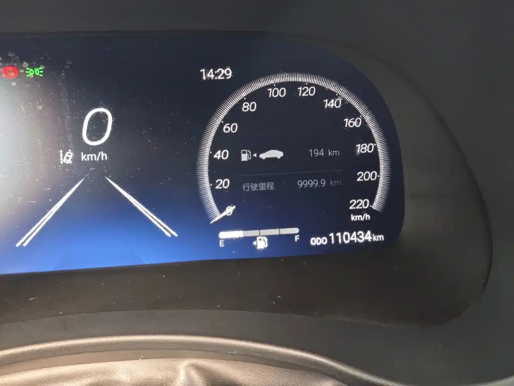 Toyota Crown Kluger — миниатюра 15