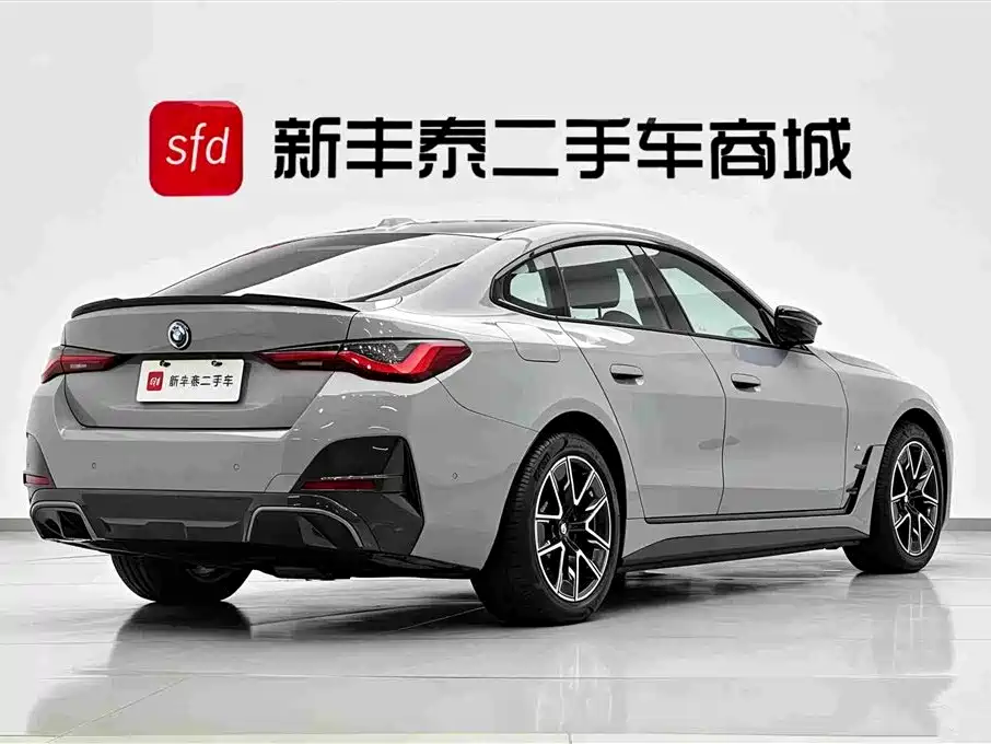 BMW i4 — миниатюра 6