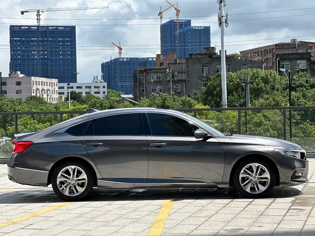 Honda Accord — миниатюра 15