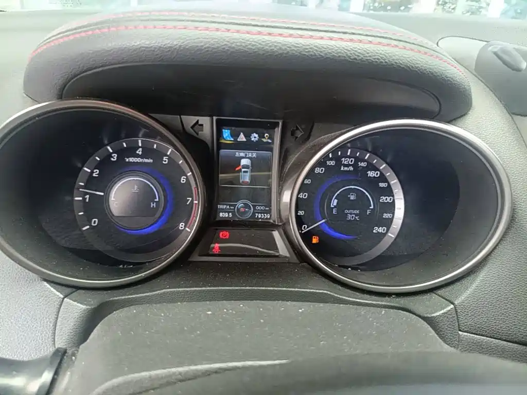 Changan CS75 — миниатюра 12