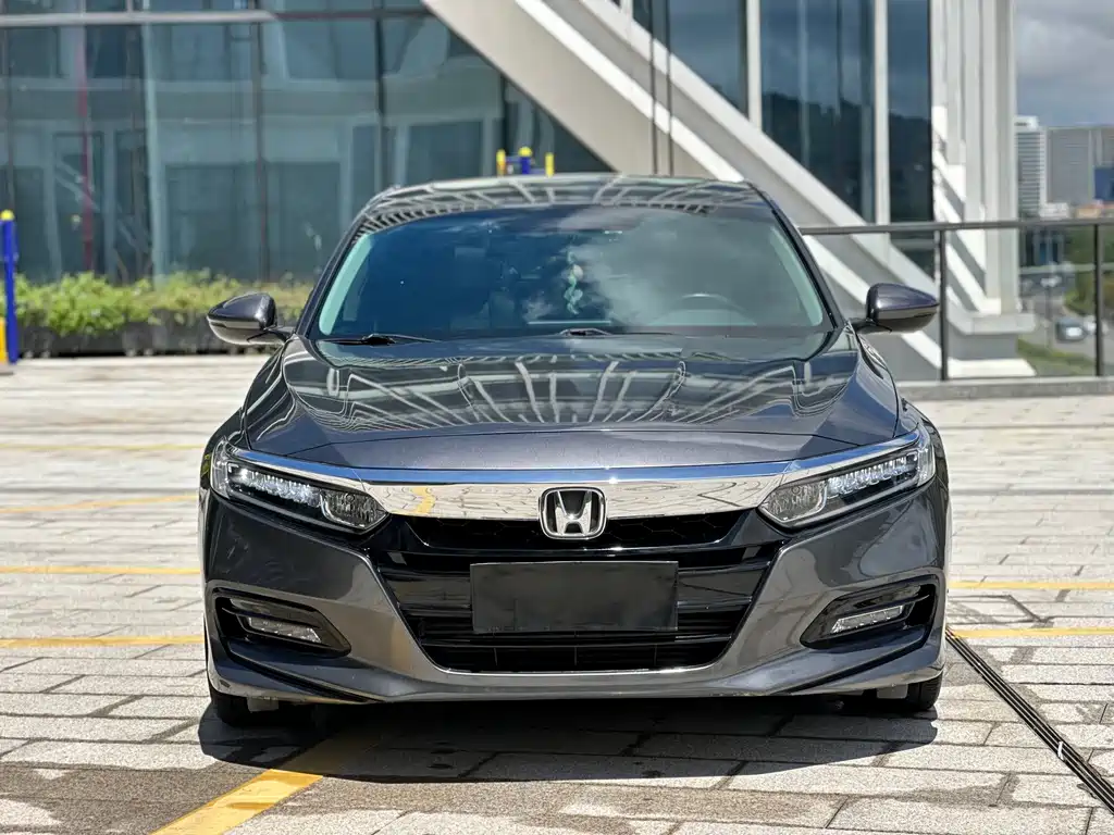 Honda Accord — миниатюра 2