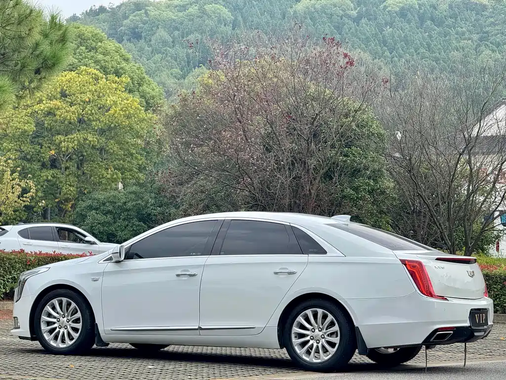 Cadillac XTS — миниатюра 18