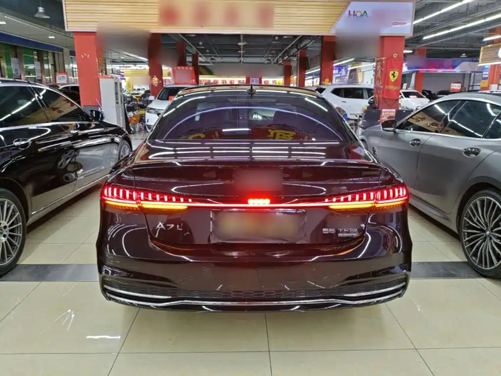 Audi A7L — миниатюра 6