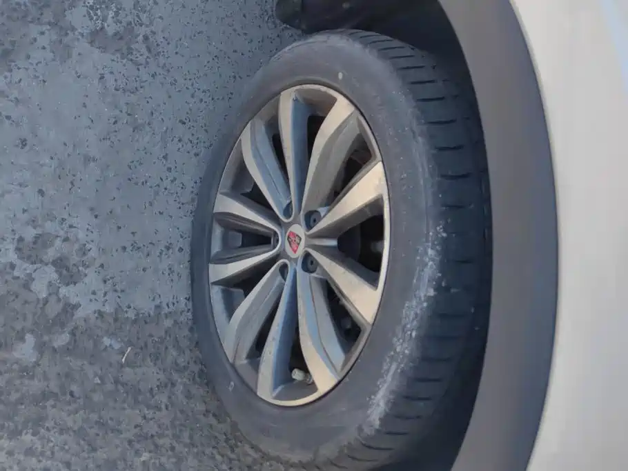 Roewe RX5 MAX — миниатюра 6
