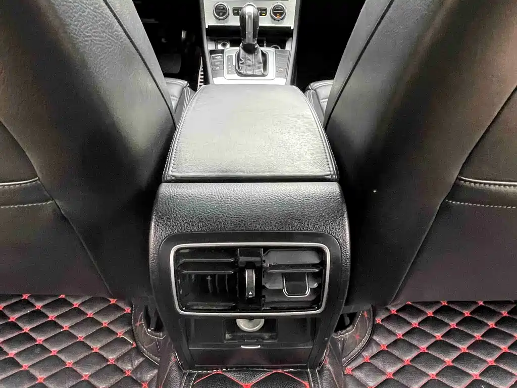 Volkswagen CC — миниатюра 14