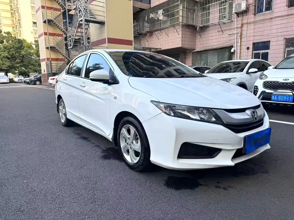 Honda City — миниатюра 2