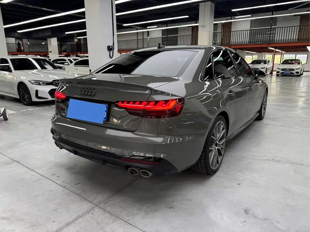Audi S4 — миниатюра 16