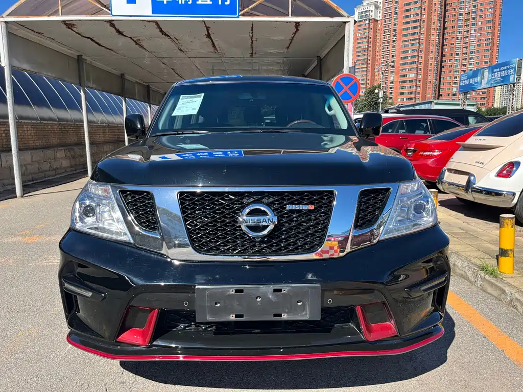 Nissan Patrol — миниатюра 2