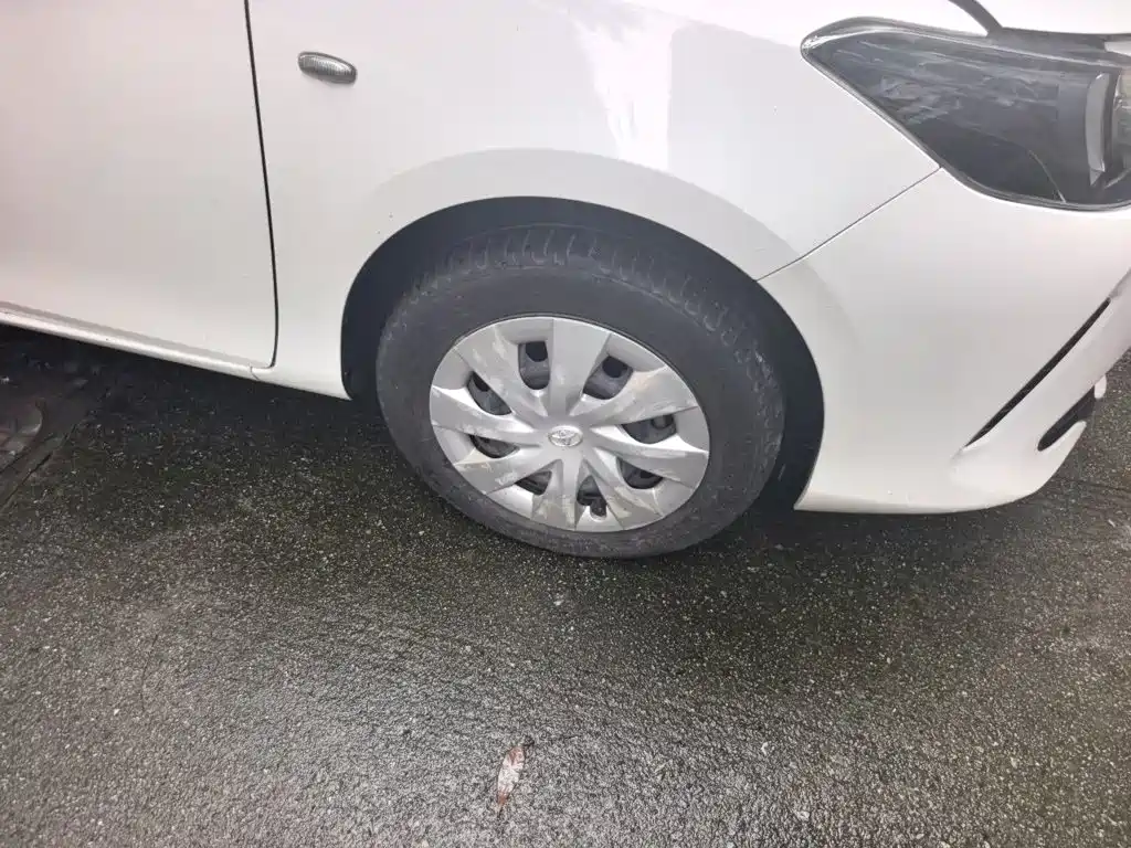 Toyota Vios FS — миниатюра 8