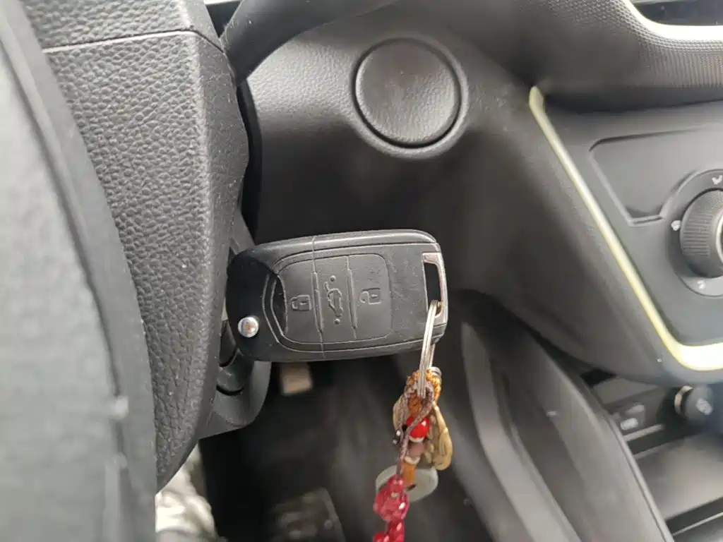 Wuling Hongguang S3 — миниатюра 9